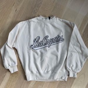 Les Coyotes de Paris girls ivory sweatshirt size 10